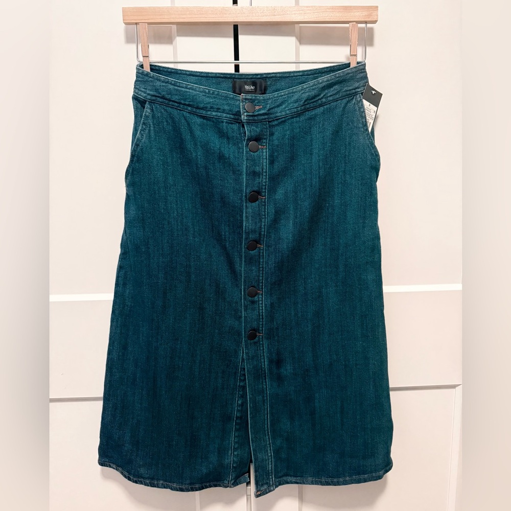 Dark Blue Button-Front Pencil Skirt